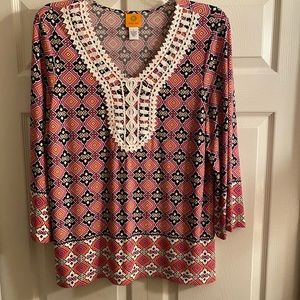 Ruby Rd Top, Size: Large.  Length: 27”. Like New Condition.